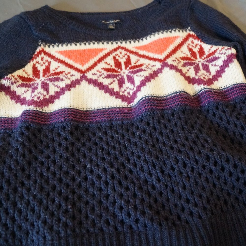 AE Cozy Snowflake Sweater